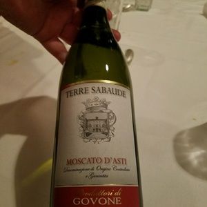 Meet your Posher, Shirley